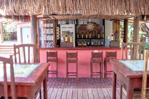 Poolbar