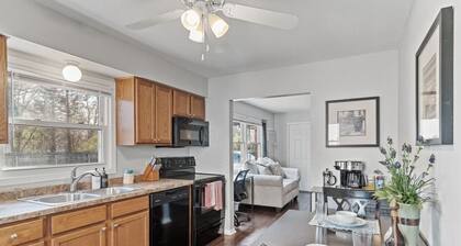 Tranquil 2BR Apt Mpls - 8073 Apt 1