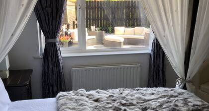 Cleomack House
Home from Home @Mourne Mountains