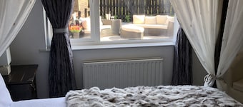 Cleomack House
Home from Home @Mourne Mountains