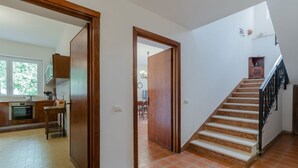 Interior - Into the Green! Val Di Vara Garden House x8 (Villagrossa)