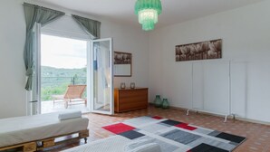 4 bedrooms, iron/ironing board, travel cot, WiFi - Into the Green! Val Di Vara Garden House x8 (Villagrossa)