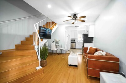 Elegant Beach 2 Bedroom 2 Bath