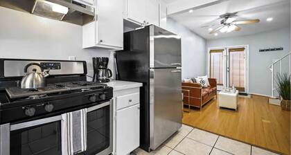 Elegant Beach 2 Bedroom 2 Bath