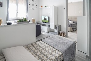 1 quarto, ferros/tábuas de passar roupa, Wi-Fi, roupa de cama