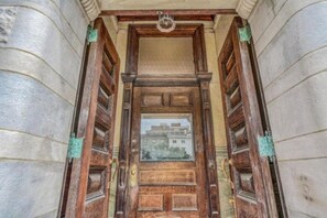 Exterior detail - Mount Vernon Apartment Rear (Baltimore)