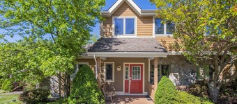 5 Bed 5 1/2 bath | Private Hot Tub | Walk to Wisp and Golf