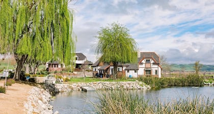 Manor at Santellan Vineyards 4156 sqft 6 bedroom - 4.5 bath