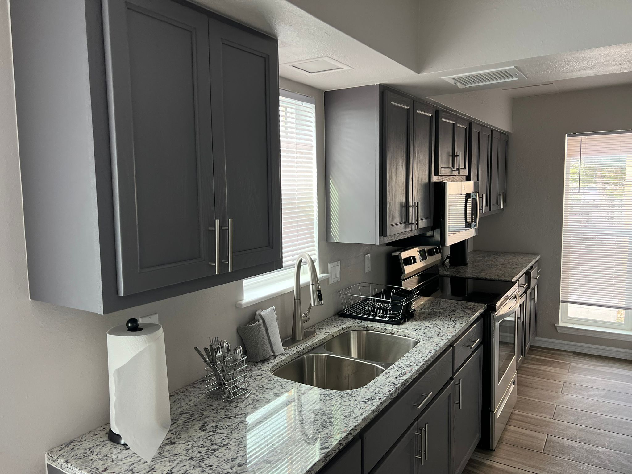 New Glampy Cove Apartment