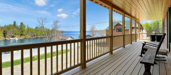 Riverside Lookout (With Private Boat Slip on the Moose River!)