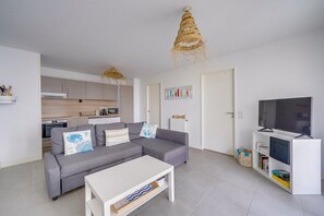 TV, books - Dune flat- Center Arcachon (Arcachon)