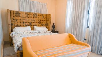 6 chambres, Wi-Fi, draps fournis