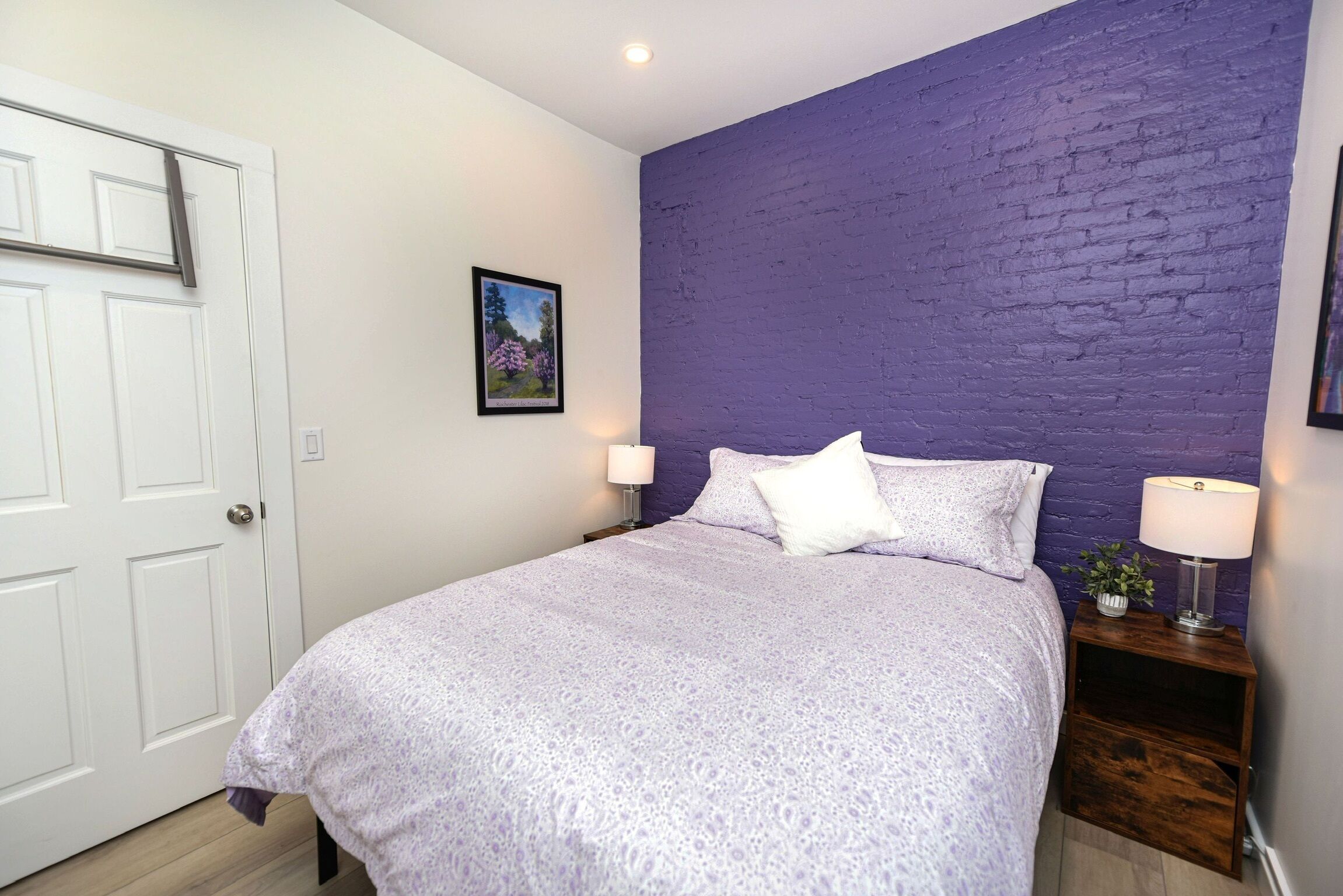 Spacious Family Living- South Wedge