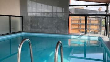 ๋ฃจํํ ์์์ฅ