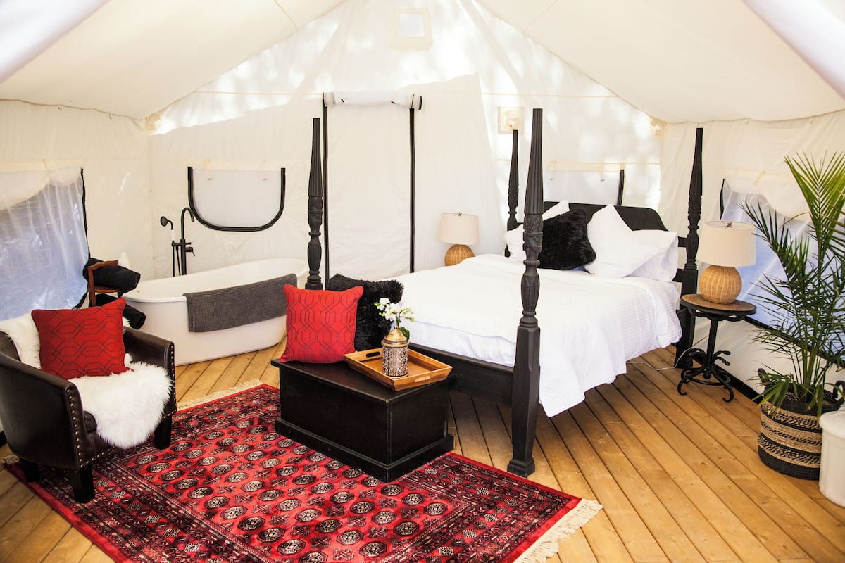 Junior Tent | Down comforters, individually decorated, individually furnished