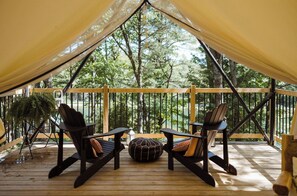 Balcony view - Whispering Springs Wilderness Retreat (Alnwick/Haldimand)