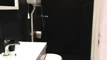 淋浴設備、風筒、提供毛巾