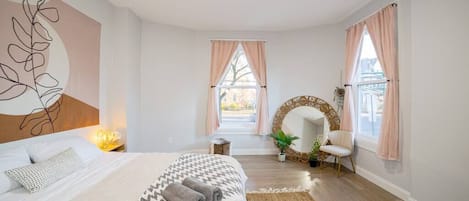 4 chambres, fer et planche Ă repasser, Wi-Fi, draps fournis