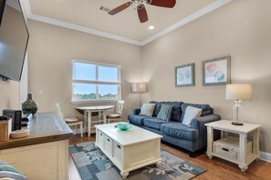 Smart TV - Shell Yeah! Beach Condo Getaway – Alerio E401 (Miramar Beach)