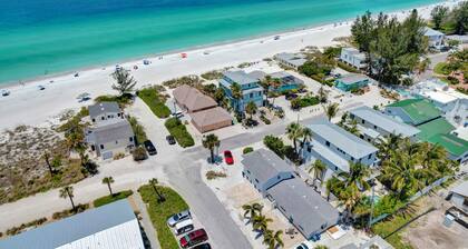 Serene oceanfront suite with Gulf view, grill, patio, central AC, & W/D