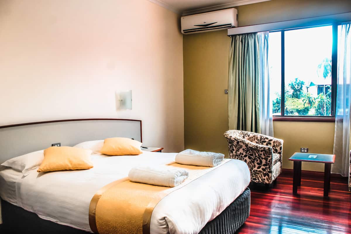 Superior tweepersoonskamer, 1 kingsize bed, niet-roken | Verduisterende gordijnen, een strijkplank/strijkijzer, gratis wifi