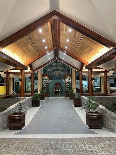 Lae International Hotel