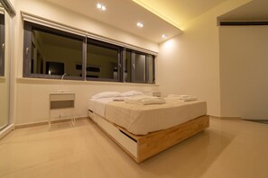 4 Schlafzimmer, Bügeleisen/Bügelbrett, WLAN, Bettwäsche