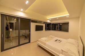 3 Schlafzimmer, Bügeleisen/Bügelbrett, Internetzugang, Bettwäsche