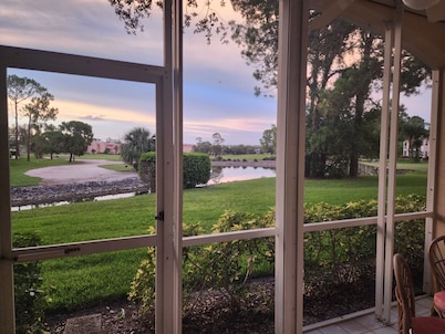 Centrally located Beautiful First Floor 2/2 Condo w/ Garage minutes from Beach!