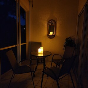 Dining - Centrally located Beautiful First  Floor 2/2 Condo w/ Garage minutes from Beach! (Naples)