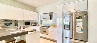 6 bedroom private vacation home in berea