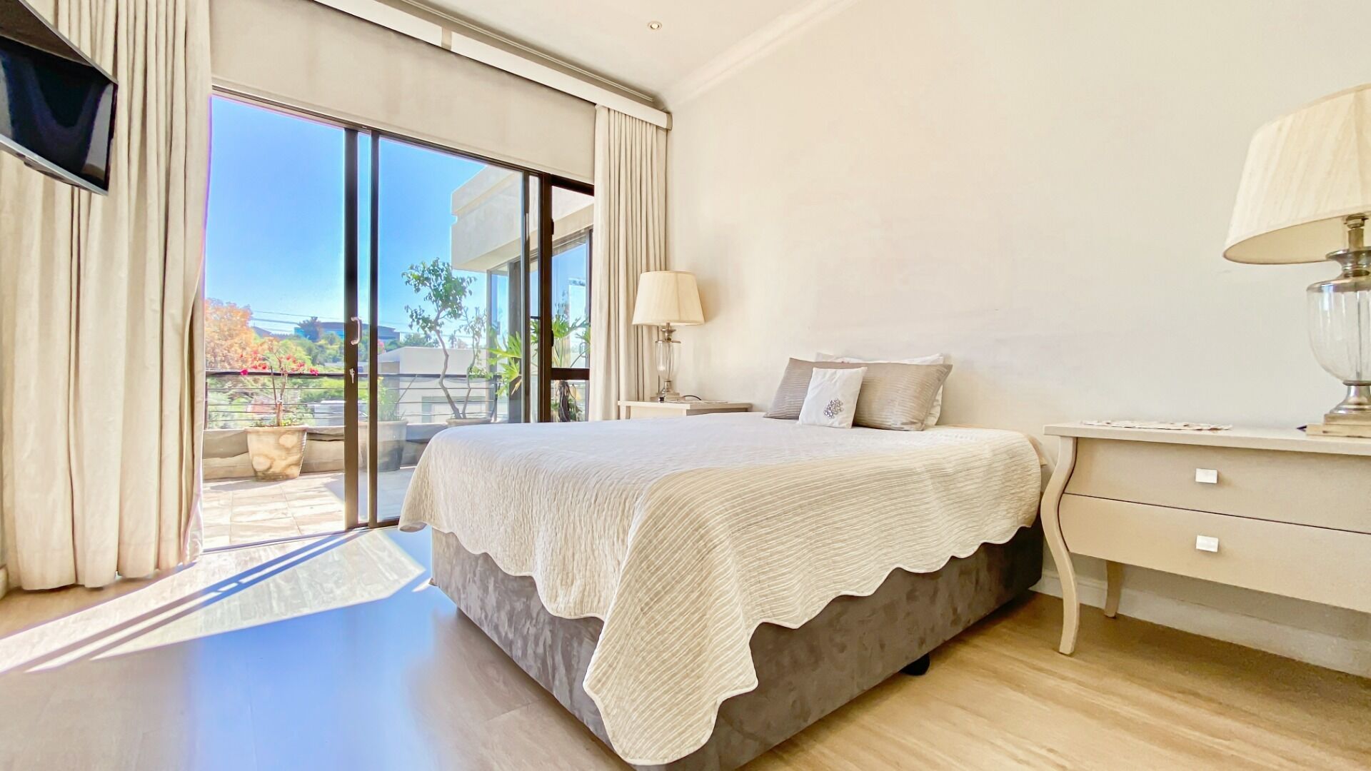 6 Schlafzimmer, Bügeleisen/Bügelbrett, WLAN, Bettwäsche