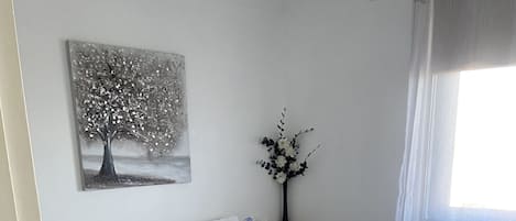 2 bedrooms, iron/ironing board, travel crib, free WiFi