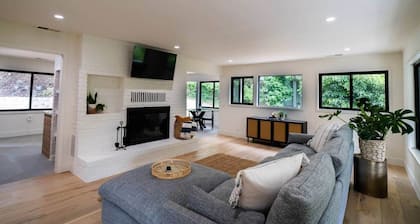 Beautiful home in the heart of Monterey