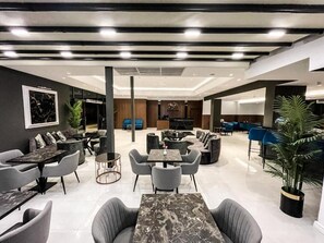 50-inch LED TV with satellite channels, TV - ALESSIA HOTEL&SPA (Manavgat)