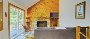 Waterville Estates Charming Pet Friendly Private Vacation Home
