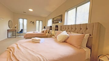 Rumah Deluks | 7 kamar tidur, selimut bulu angsa, dan tempat tidur Select Comfort