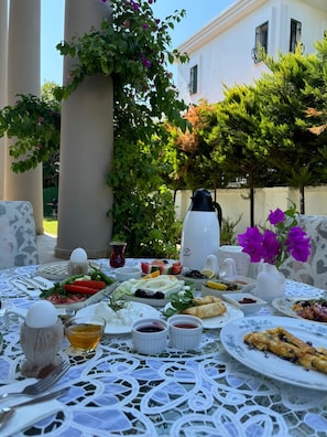 مطعم