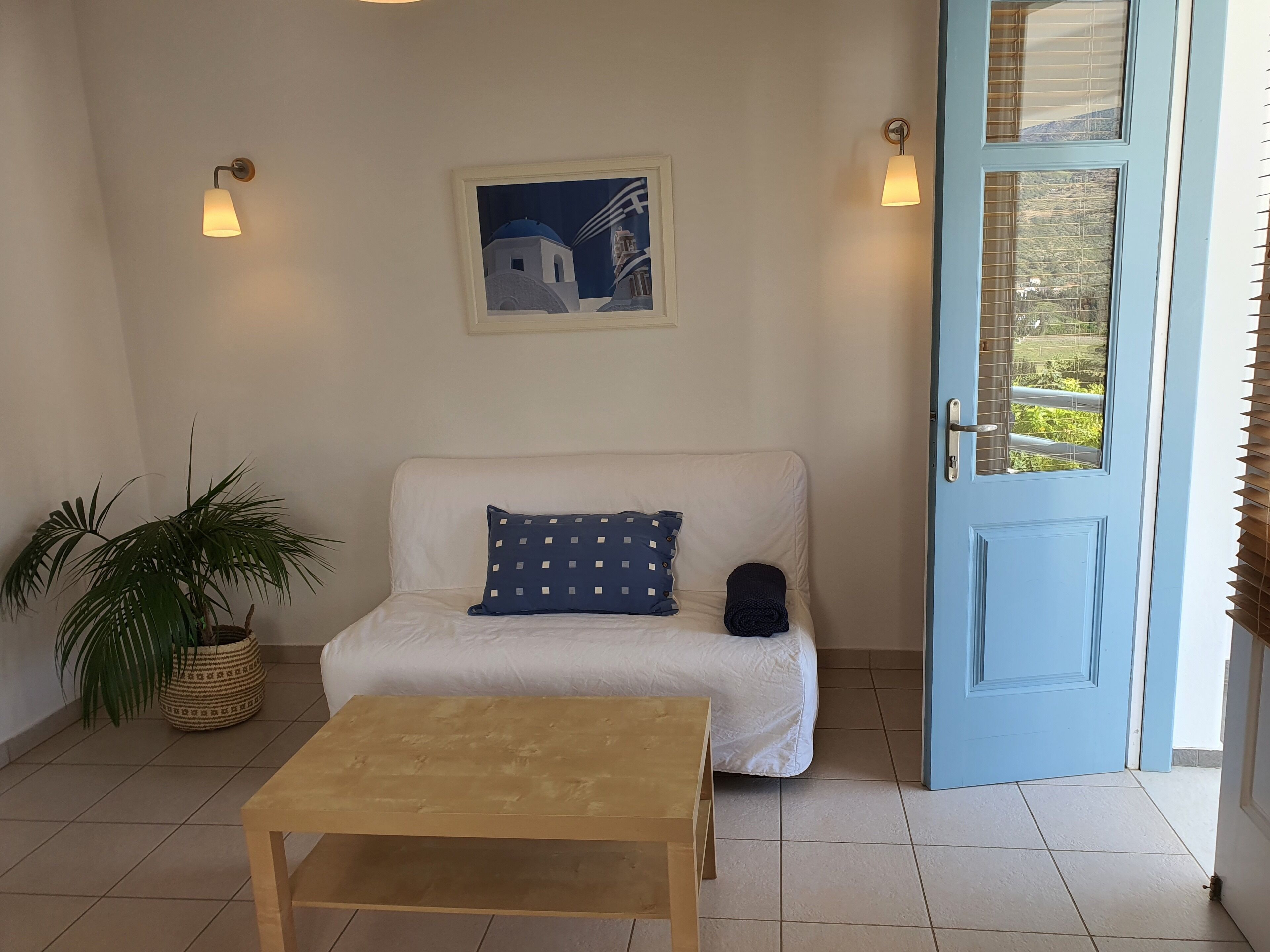 尊榮公寓 (Lemonia) | 起居區 | 32-吋 LCD 液晶電視、衛星頻道、電視