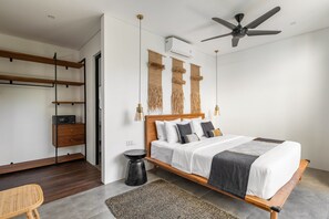 Deluxe Villa - Stylish 3BR Villa Myla By OriVista - Pool, Wifi (Canggu)