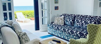 Sweet Dreams Villanova Gorgeous Beachfront Villa with incredible view of the sea