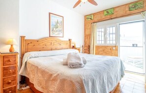 3 bedrooms, free WiFi, bed sheets