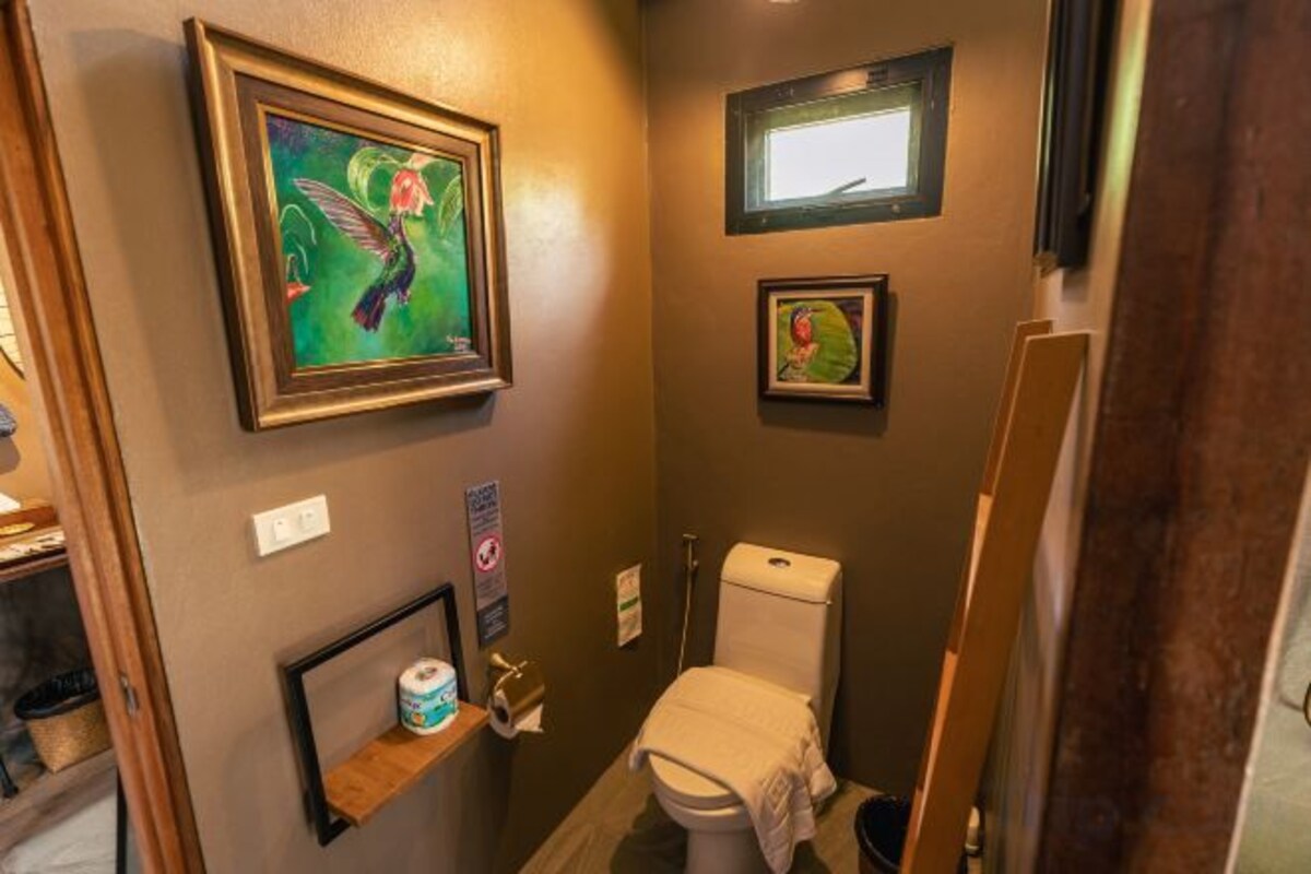 Baño | Bañera y ducha independientes y bañera de hidromasaje