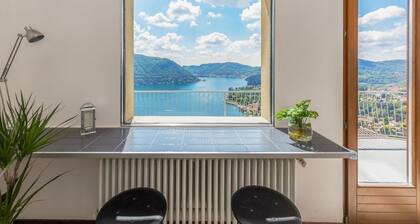 Vivi Il Lago - Lake View