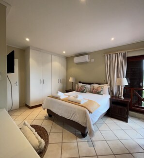 Villa supérieure, 4 chambres | 4 chambres, fer et planche à repasser
