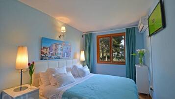 4 dormitorios, tabla de planchar con plancha, wifi gratis y ropa de cama