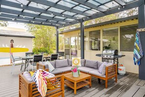 تناول الطعام بالخارج