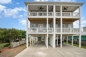 Exterior - Sandy Souls Luxury Getaway (Kure Beach)