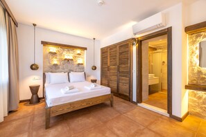 Double Room | เครื่องนอนระดับพรีเมียม, มินิบาร์, Wi-Fi ฟรี, ผ้าปูที่นอน