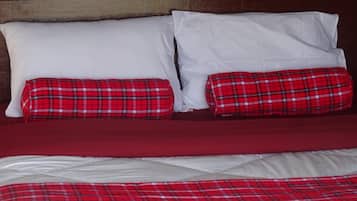 كوخ عائلي | 8 عدّة غرف نوم ومكواة/لوح كي وواي فاي مجانًا